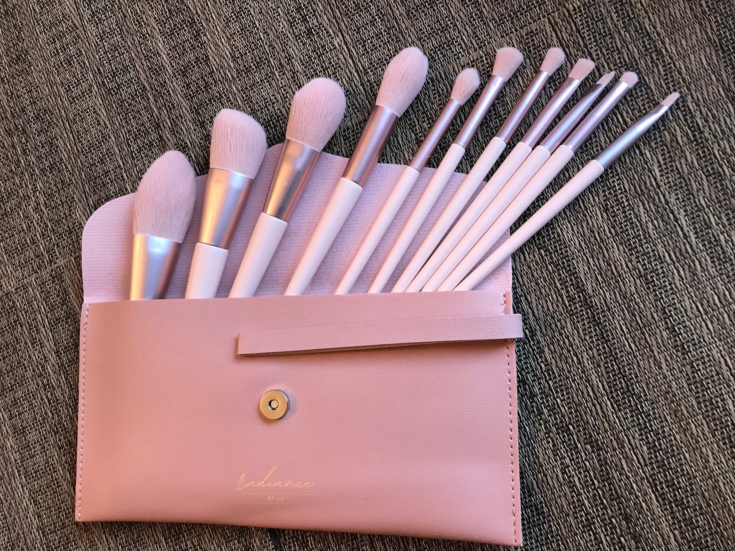Radiance By Lu 11 Piece Makeup Brush Set Radiance By Lu 11 Piece Makeup Brush Set